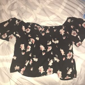 Off the Shoulder Floral Print Top